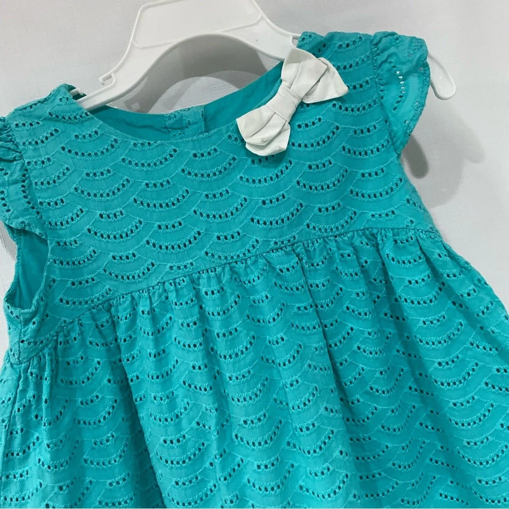 🌺🌺GYMBOREE Girl’s Fully Lined EyeletDress, size 4T